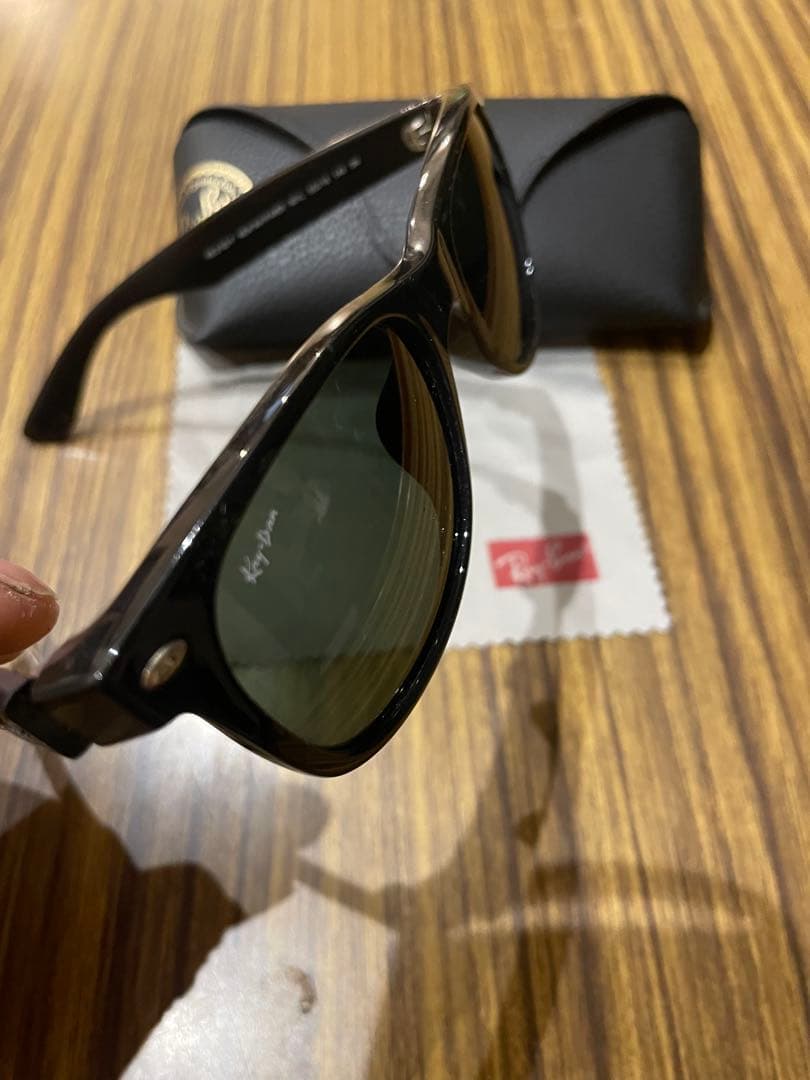 Ray-Ban 2132-f ケース付き