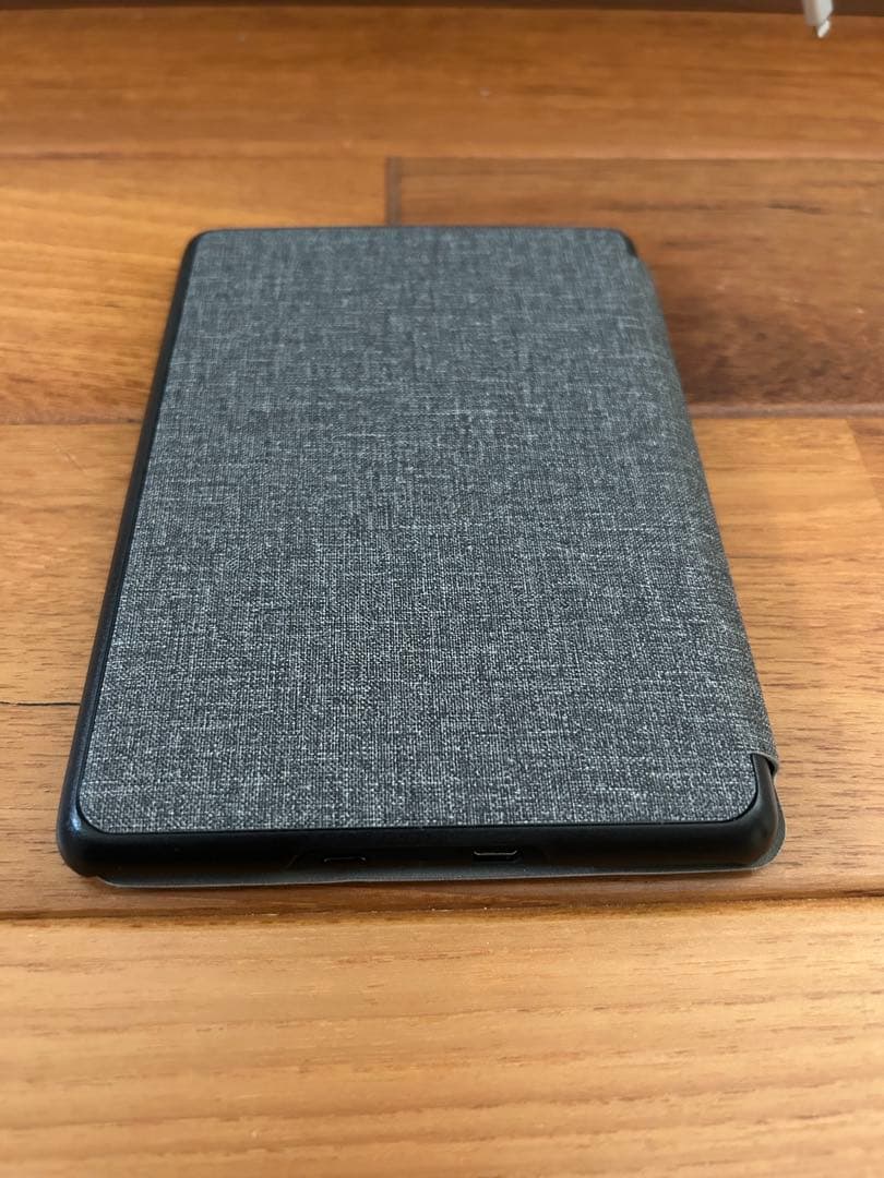 Kindle 第10世代　8GB　広告あり　Amazon　電子書籍