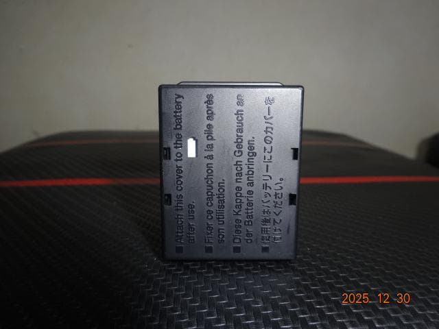 Canon iVIS HF21 ビデオカメラ 本体 動作未確認