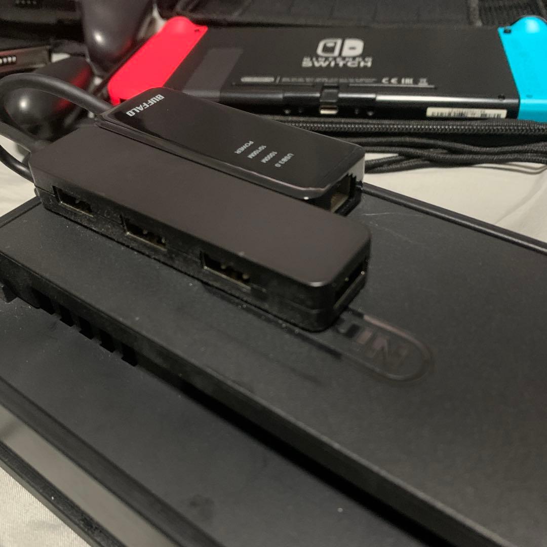 に　Nintendo Switch 本体 青/赤 プロコン　マリオカート
