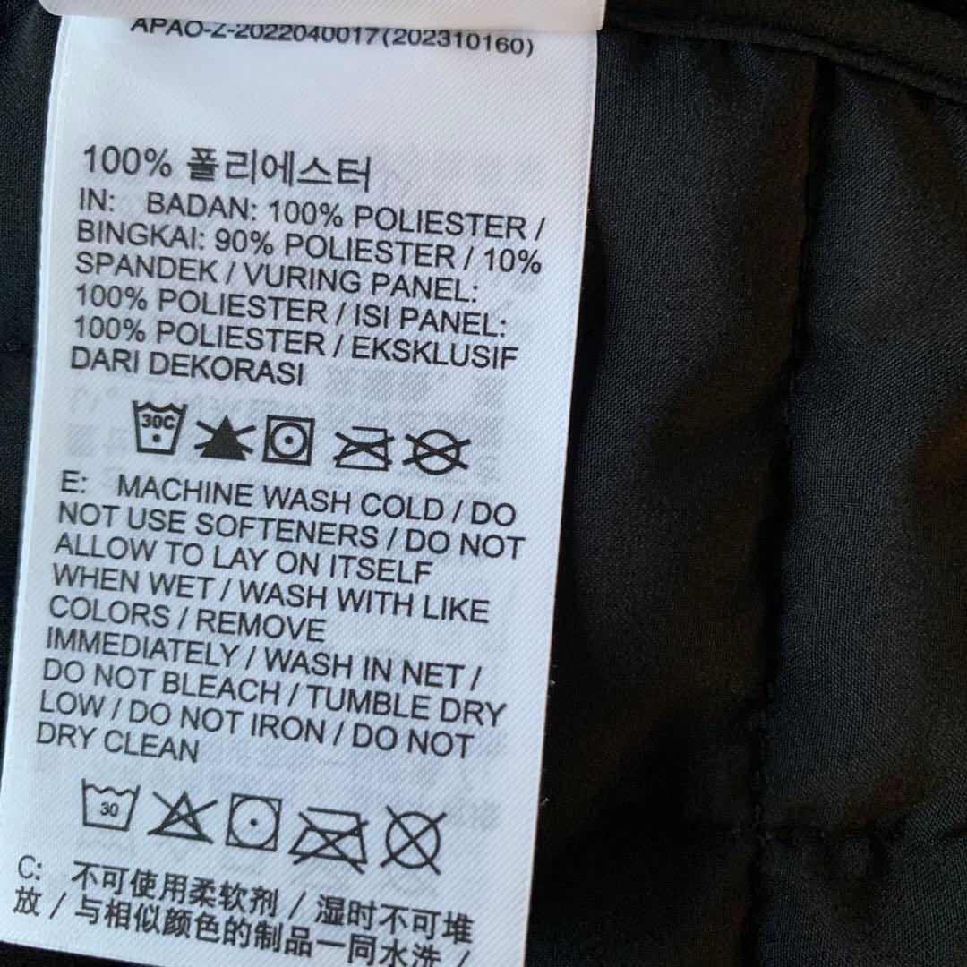 Nike Therma-Fit ブラック M レディースベスト