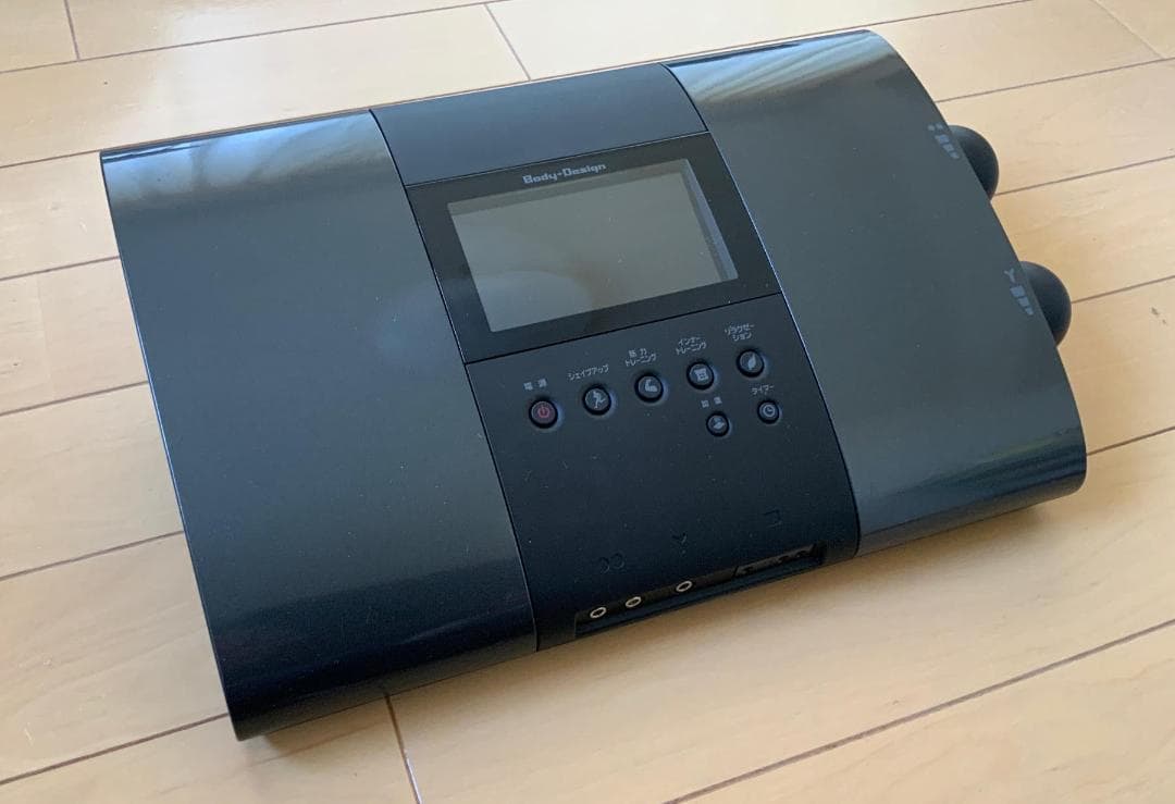 リッコー複合高周波EMSボディデザイン　Body-Design