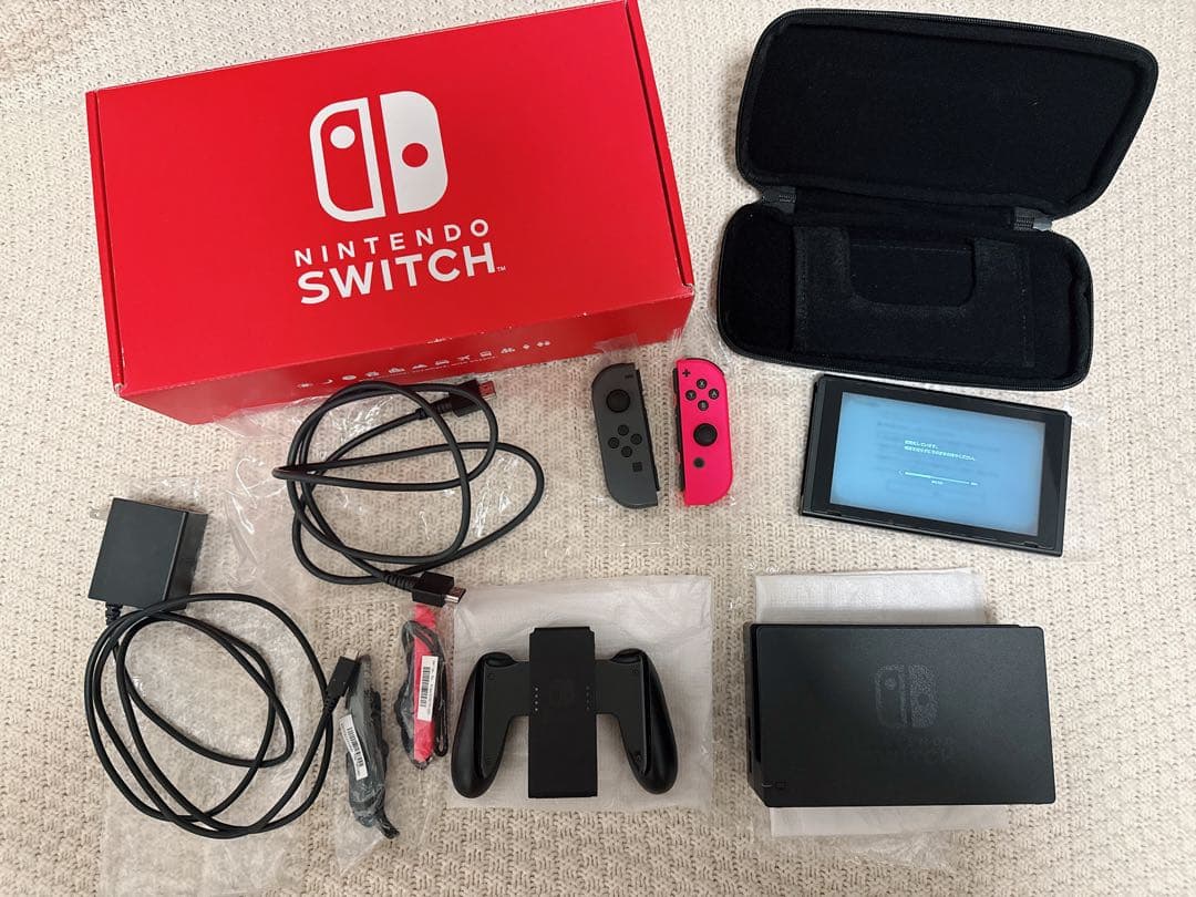 【全備品付き】Nintendo Switch 本体＋SDカード＋ケース付き