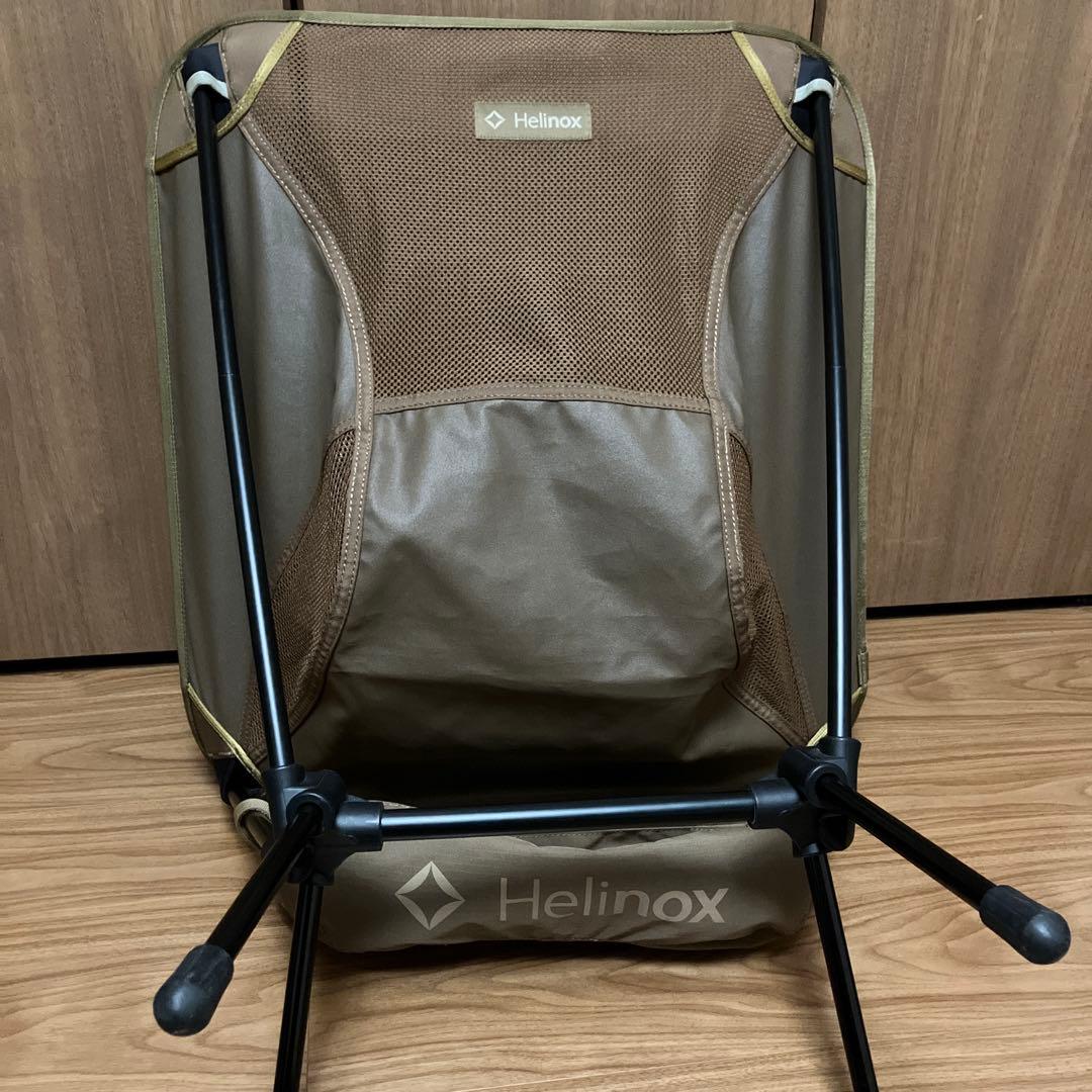 ヘリノックス　チェアワン　コヨーテタン