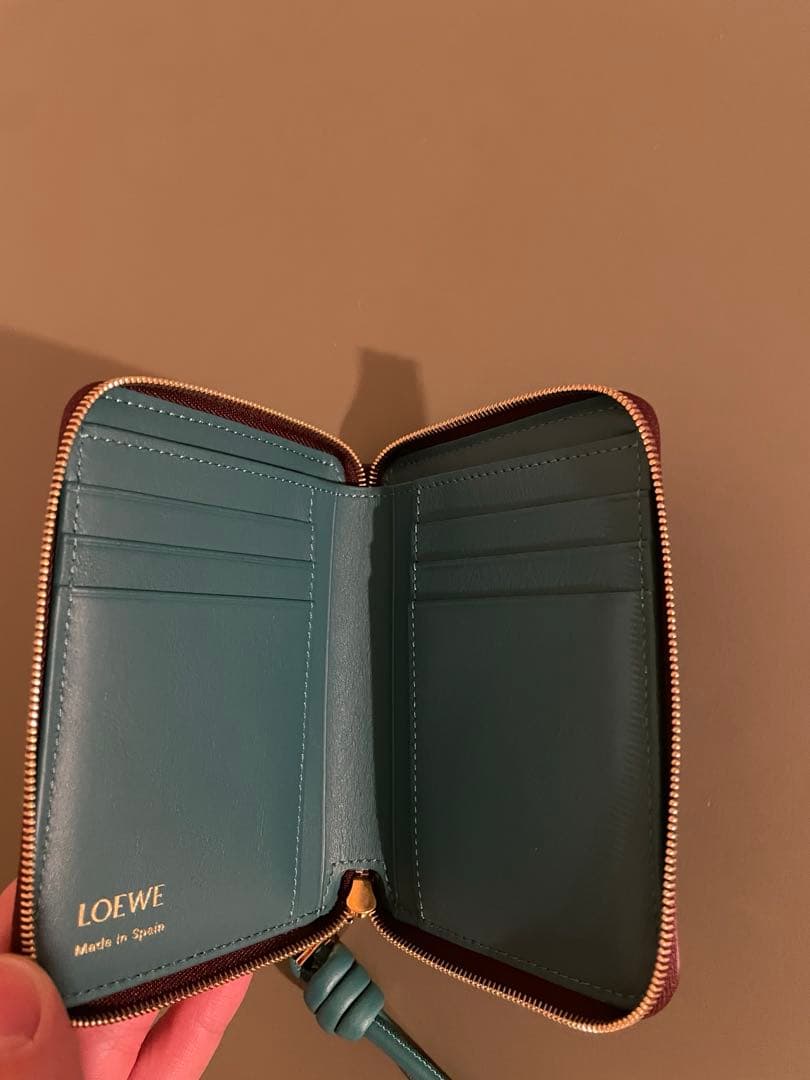 【ほぼ未使用】LOEWE ノット コンパクト ジップアラウンド ウォレット