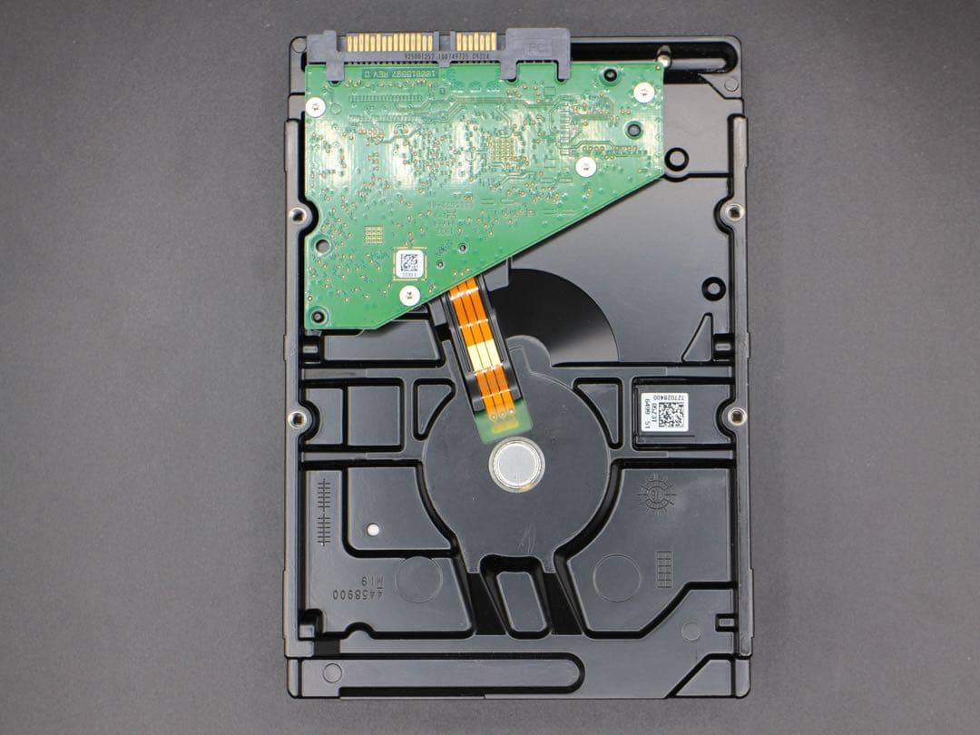 SEAGATE HDD 8TB ST8000DM004 ハードディスク 24