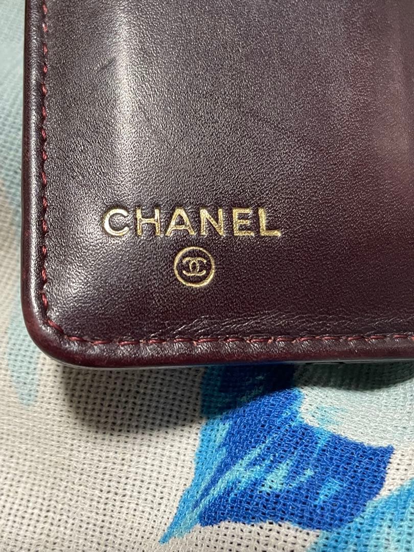 CHANEL ブラック 二つ折り財布 マトラッセキャビアスキン 2014