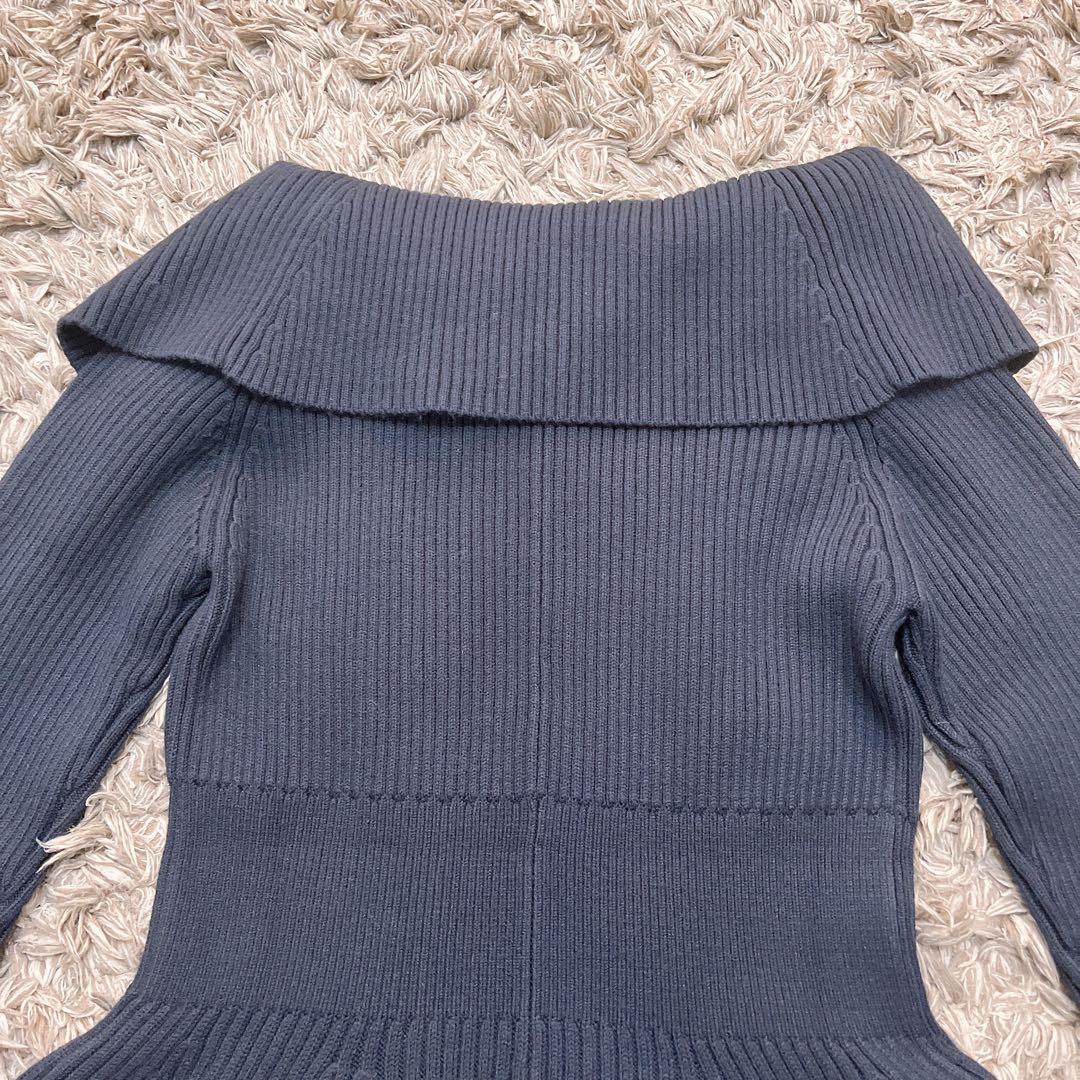 未使用級✨SNIDEL スナイデルペプラムニットプルオーバー