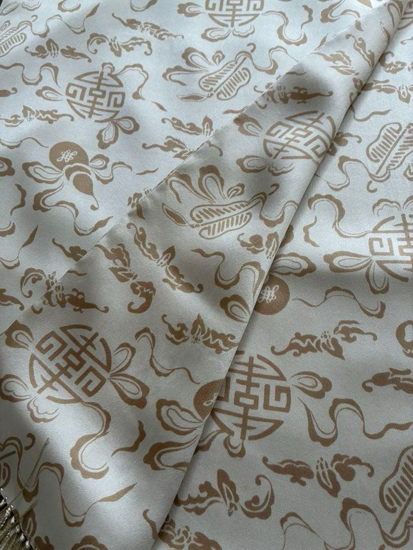 シャンハイタン　SYANG　HAI　TANNG　シルクストール
