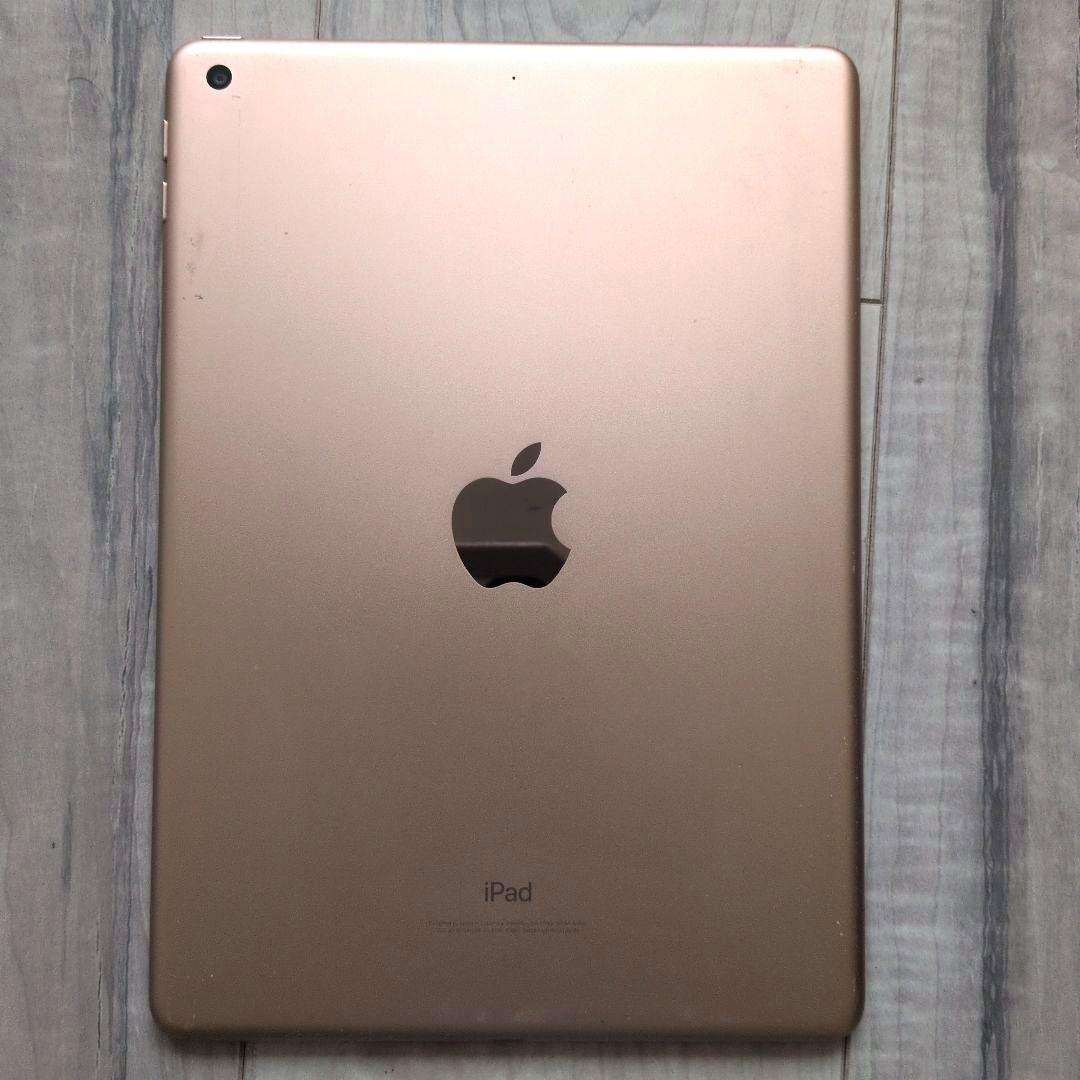Apple iPad (第6世代)32GBゴールド 本体