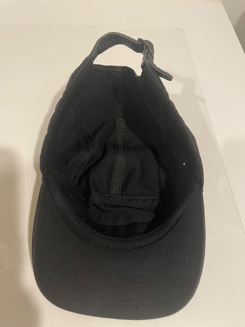 Supreme ブラック ロゴキャップ