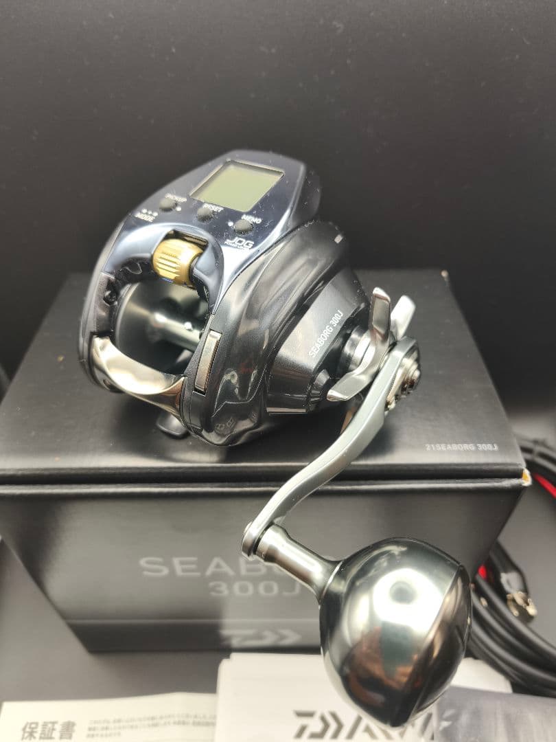 【新品】ダイワ 21 シーボーグ 300J 右巻き 電動リール