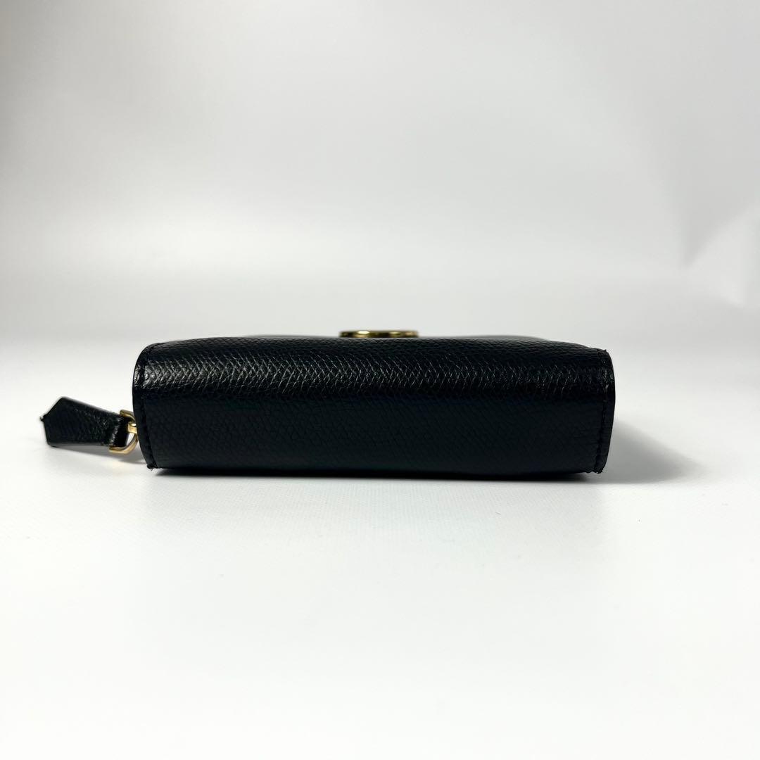 希少✨フェンディ ２つ折り財布 エフイズ FFロゴ ファスナー ブラック