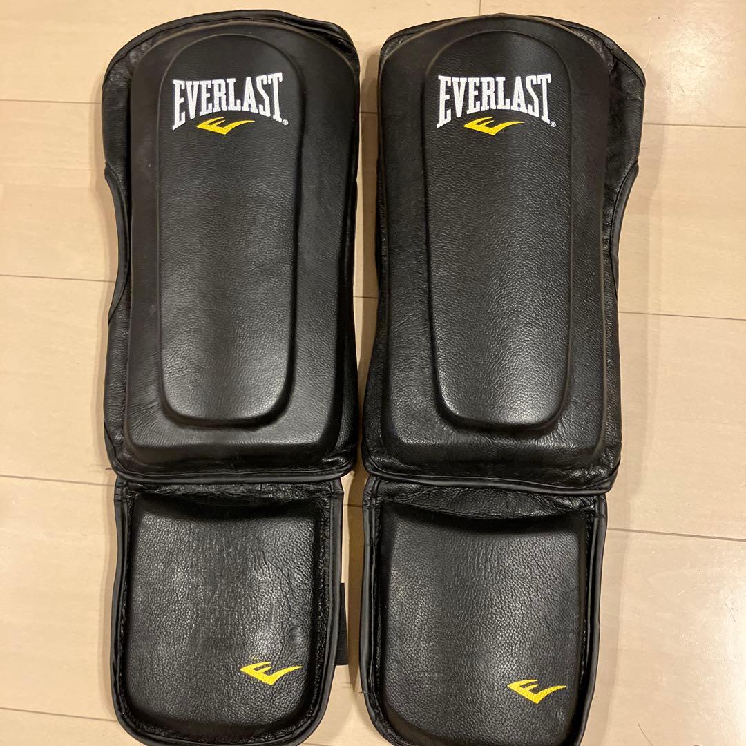 EVERLAST 　グローブ 16オンス　キックボクシングレガース　まとめ売り