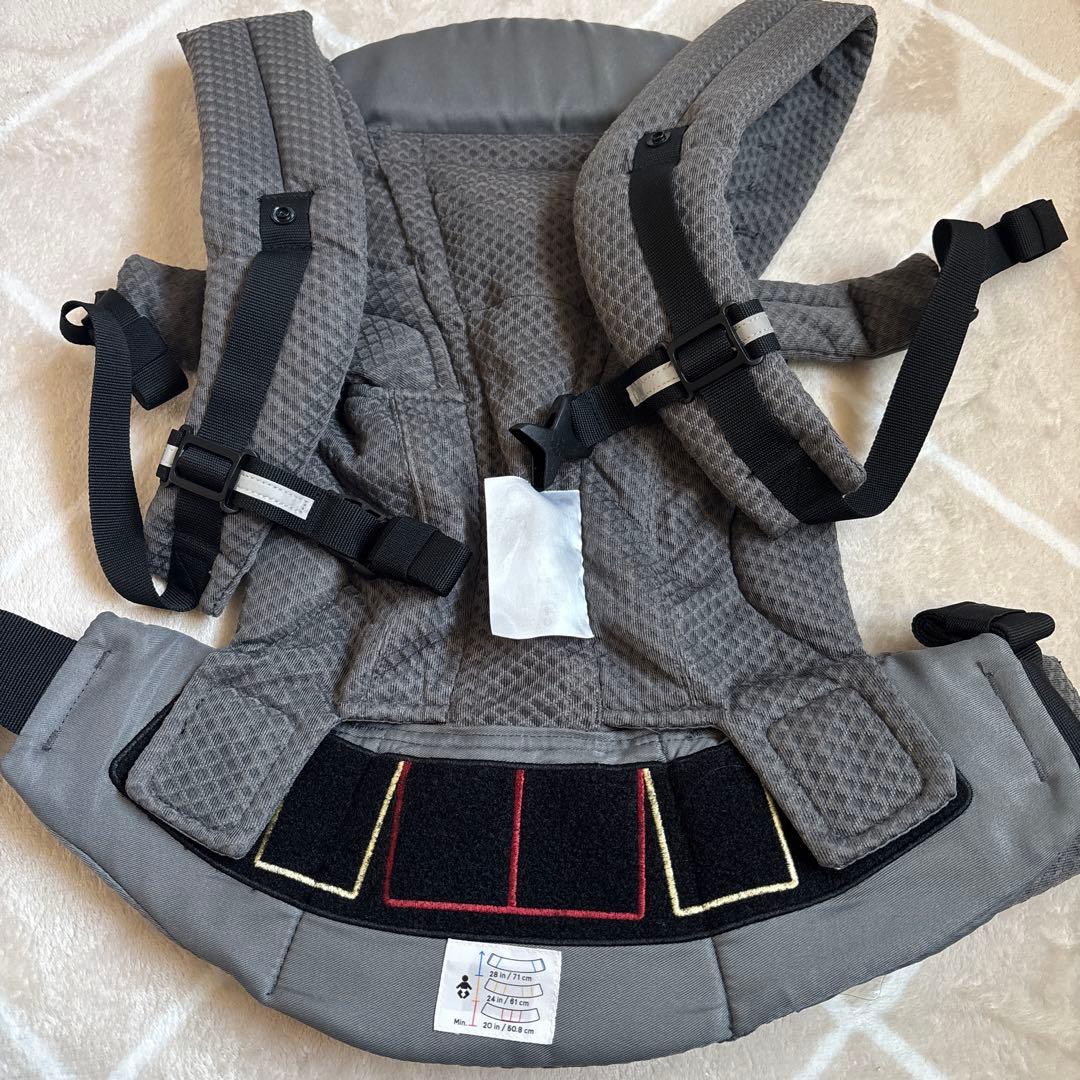 エルゴ ergobaby 抱っこ紐 オムニブリーズ グレー　ポーチ付き