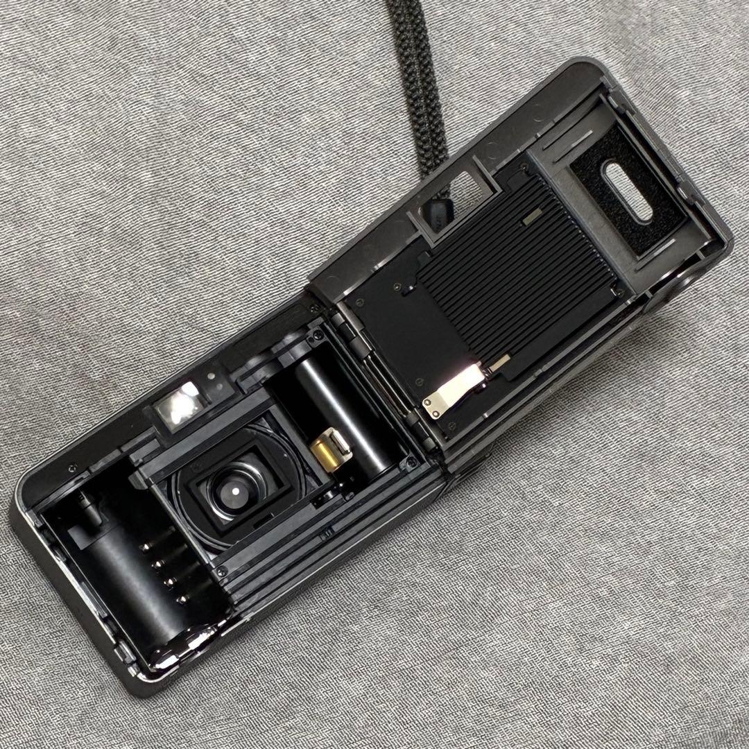 コニカKonica BIGMINI BM-301Sビッグミニ　フィルムカメラ