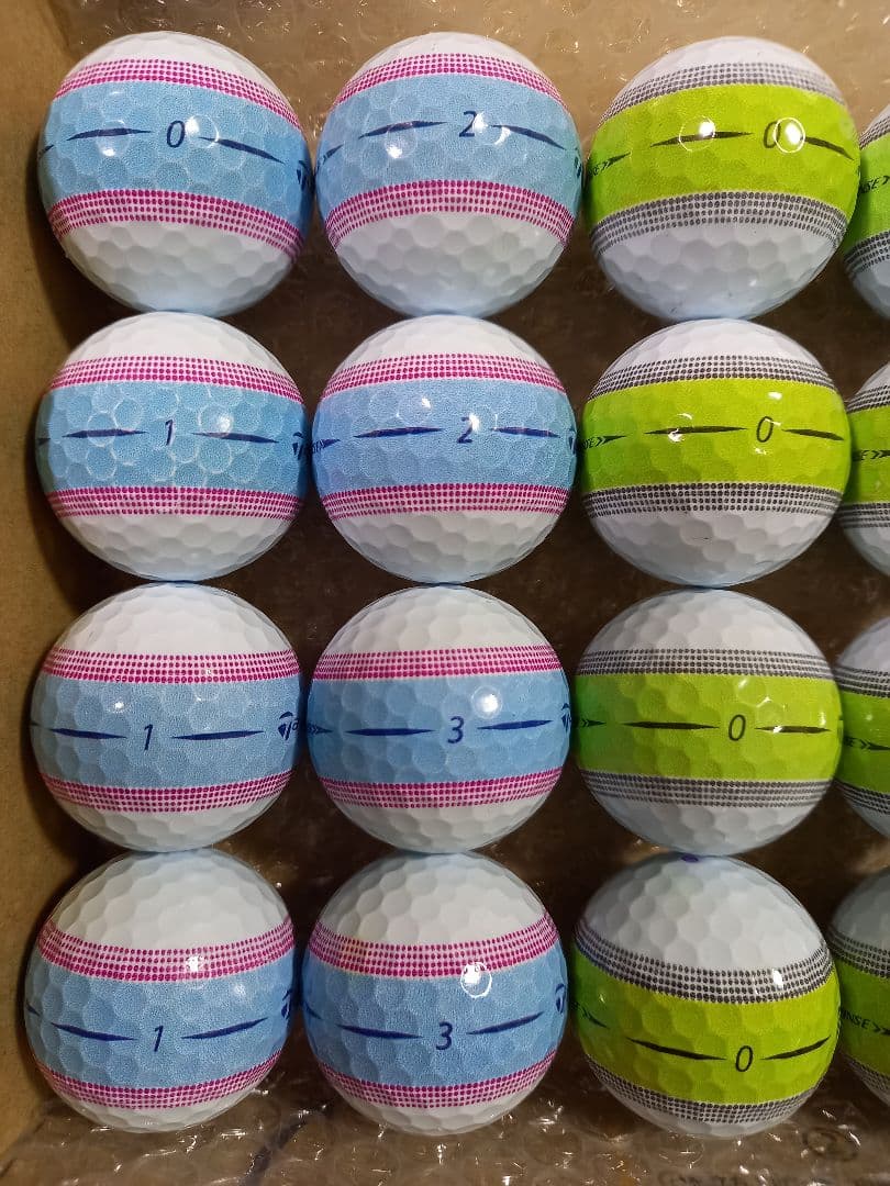 美品テーラーメイドTOUR RESPONSE 　ロストボール24球