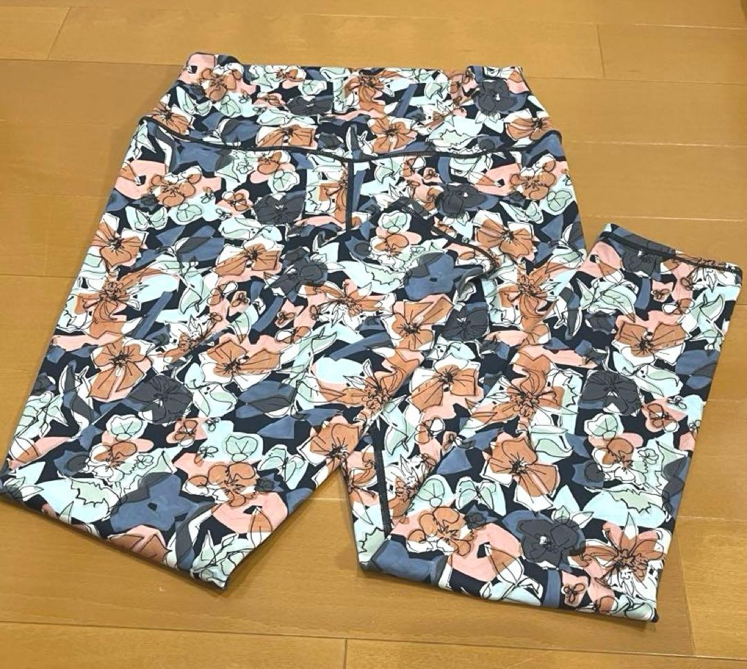 ★美品‼︎ SUKALA ミックスフラワーセパレートタンクトップ＆プリントレギンス