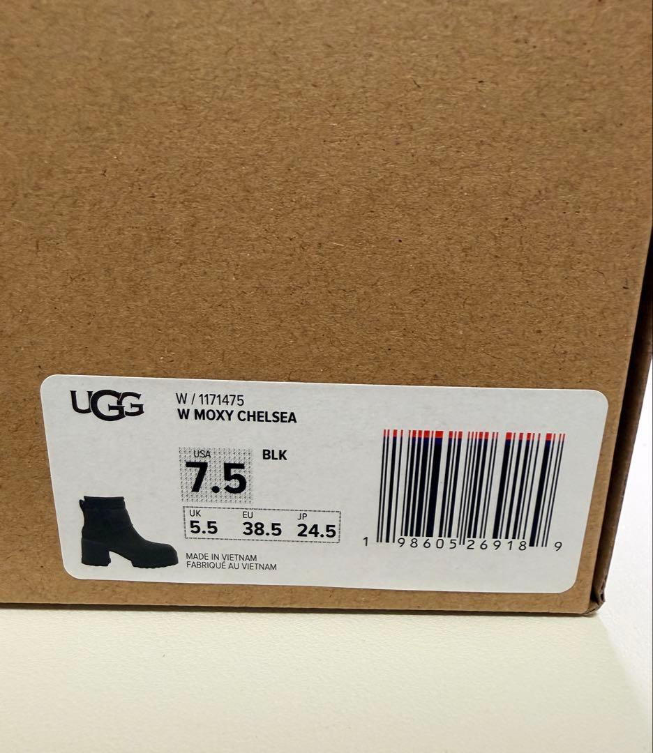 UGG モクシー　チェルシー　ブーツ　ブラック 24.5cm