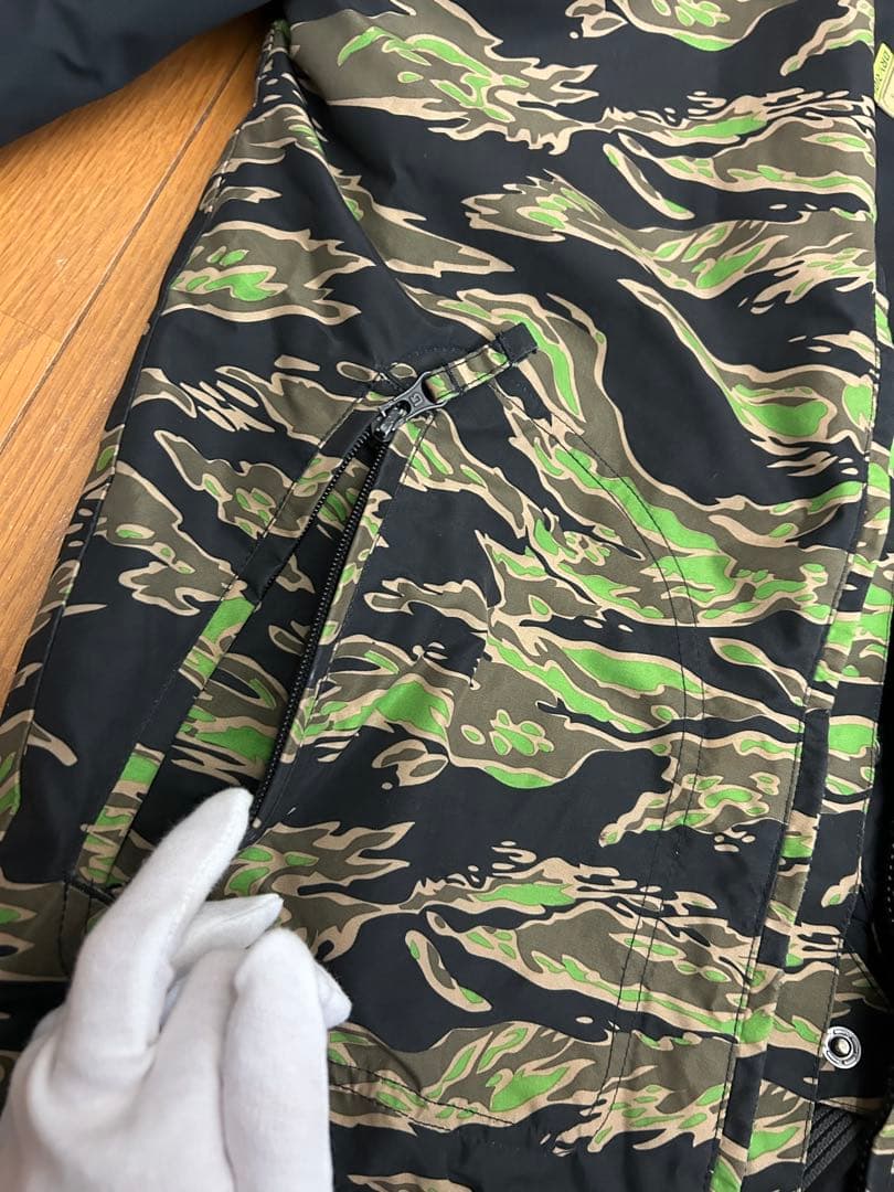 ジュニアキッズ　BURTON バートン L 150（148-155）スノーウェア