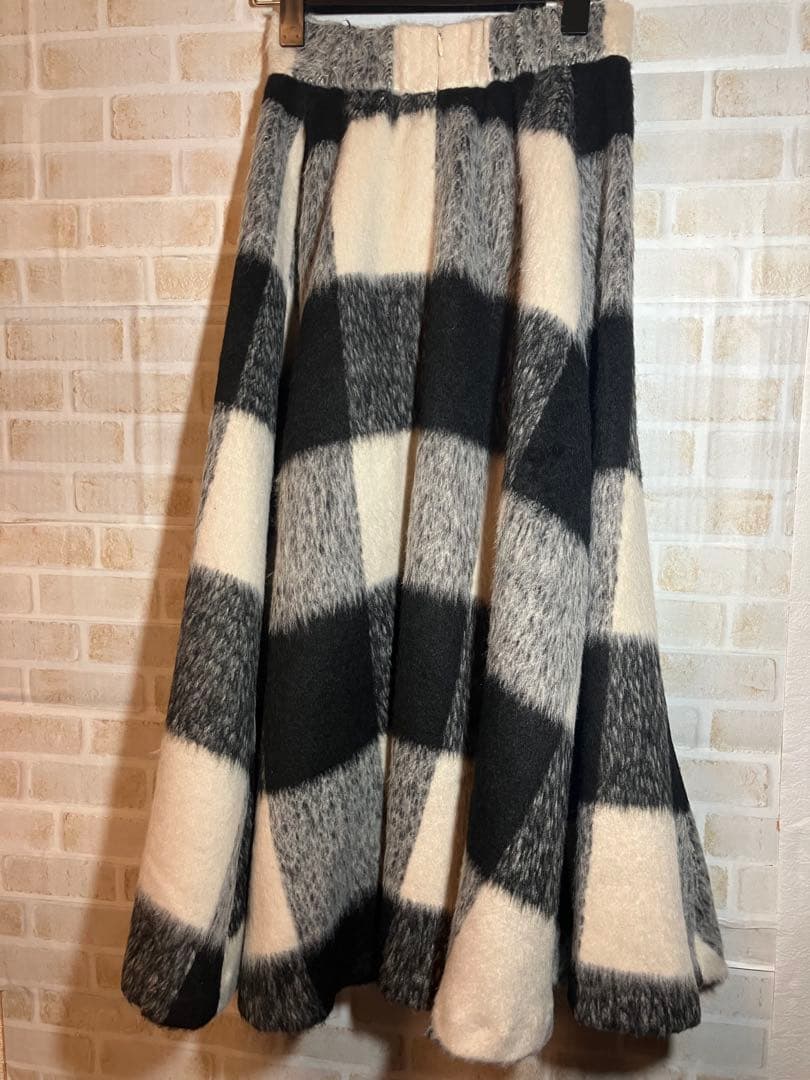 《美品》ELFRANK ブロックチェック 起毛ロングフレアスカート Mサイズ