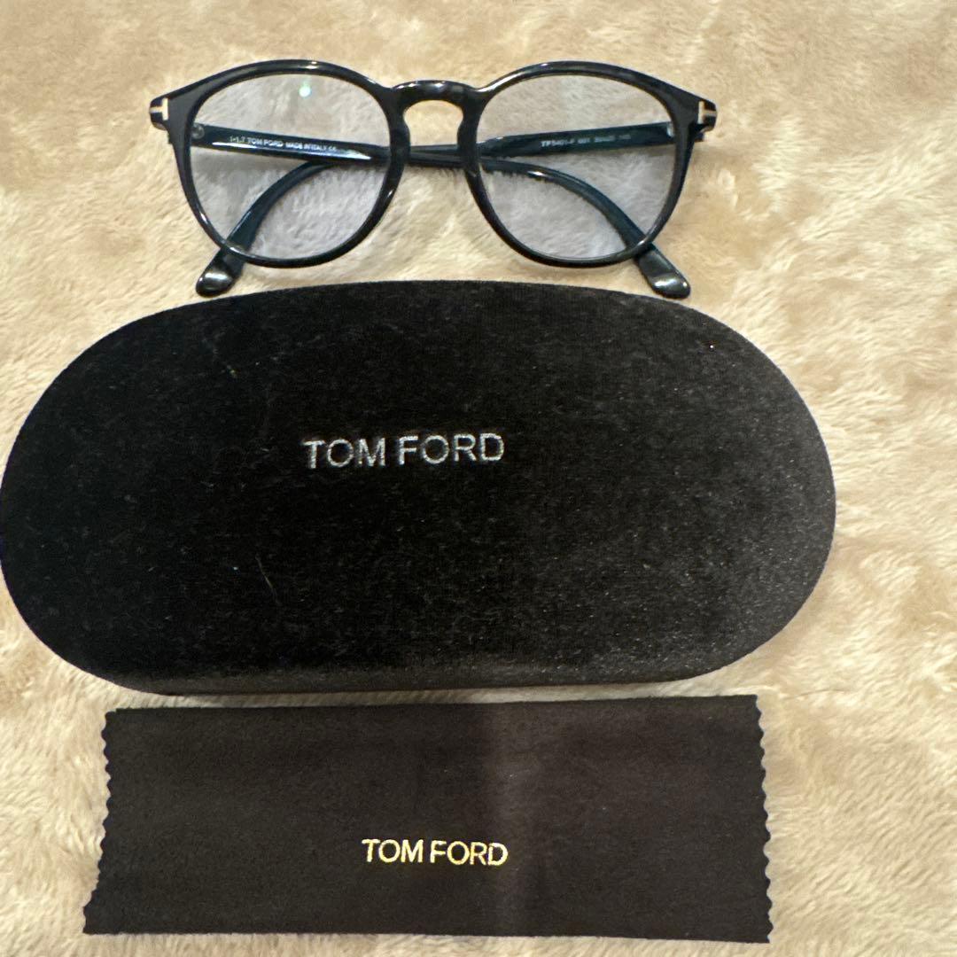 メル　TOM FORD サングラス　TF5401-F 001