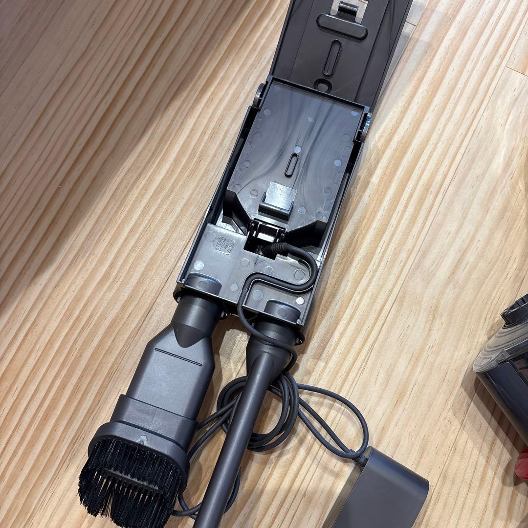 ダイソン　sv18 本体