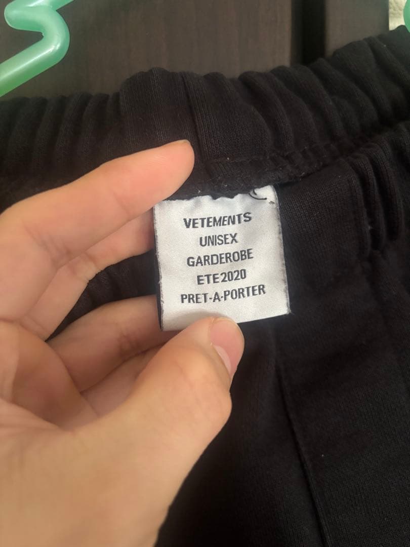 VETEMENTS ユニセックス パンツ ブラック