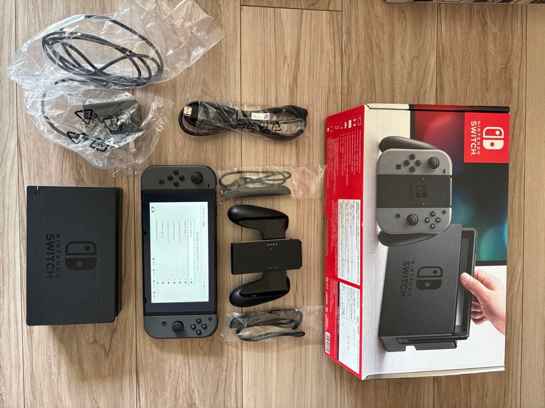 ニンテンドーSwitch本体　完動美品完品箱入　リングフィット&本体携帯ケース付