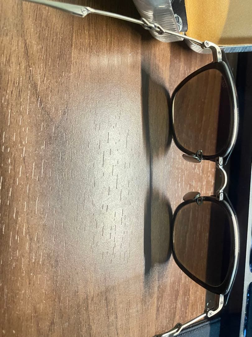 EYEVAN7285 サングラス ブラック×シルバー ボストン/ウェリントン美品