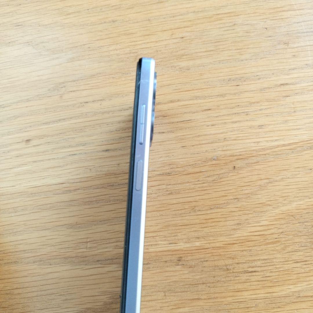 Motorola スマートフォン moto g13