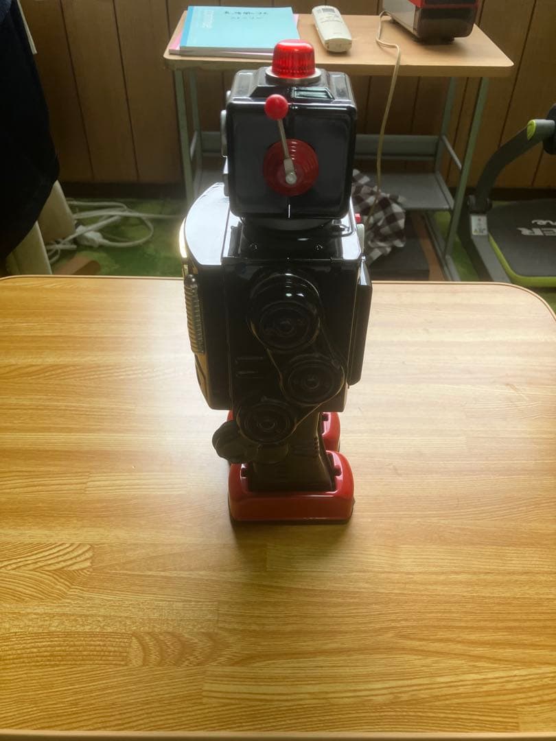 テレビロボット