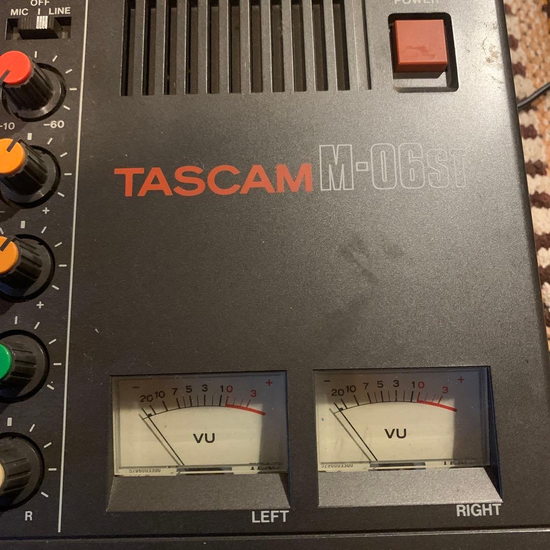 TASCAM M-06ST アナログミキサー