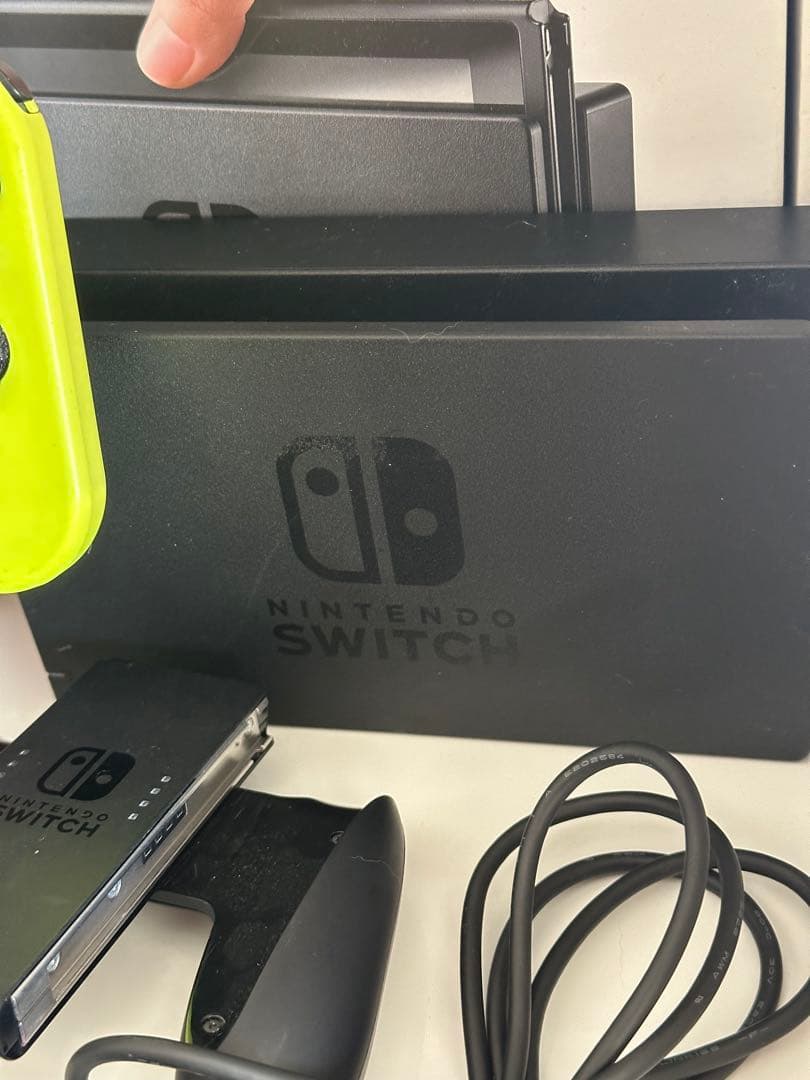 u*o様 任天堂switch 本体　フルセット