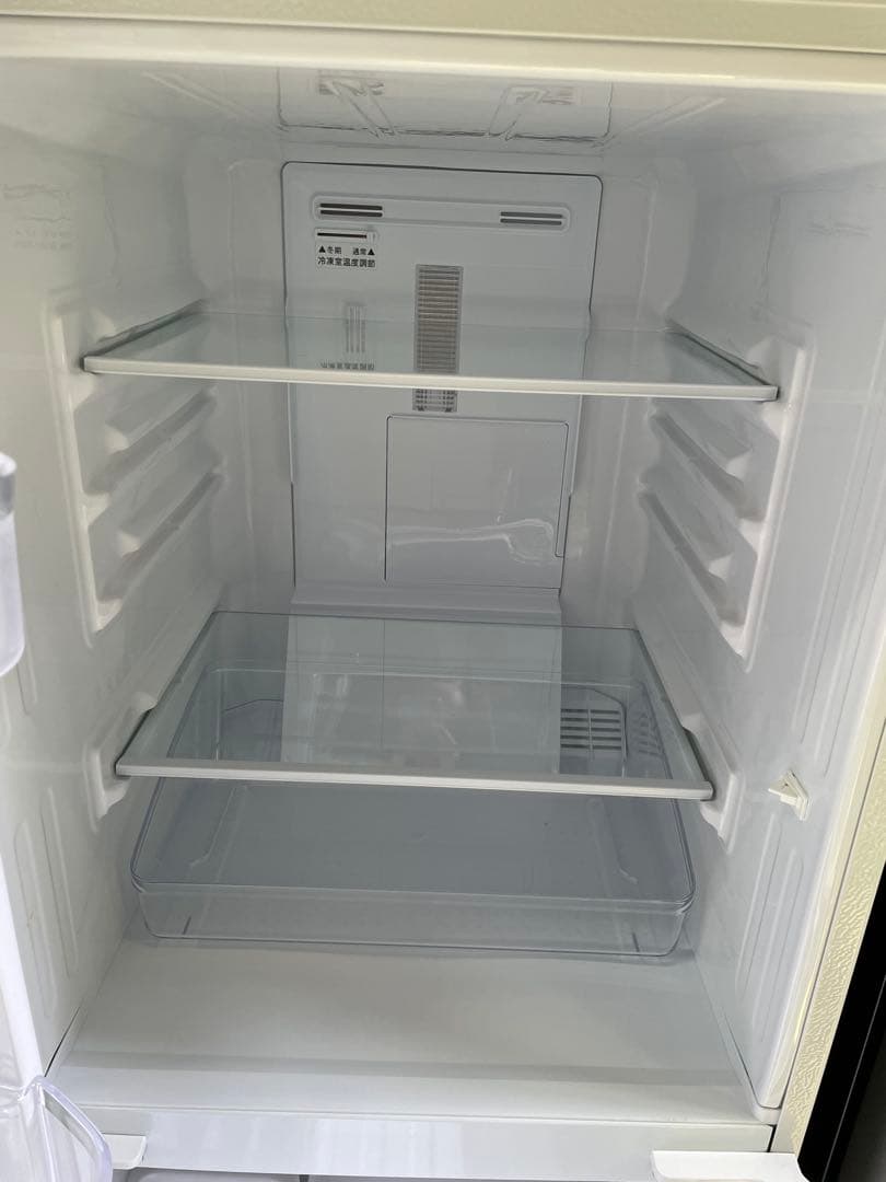 天)一人暮らし向け冷蔵庫　137L 動作確認済