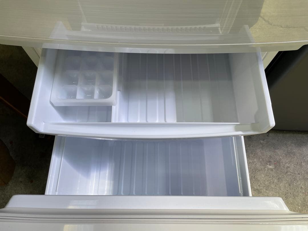 天)一人暮らし向け冷蔵庫　137L 動作確認済