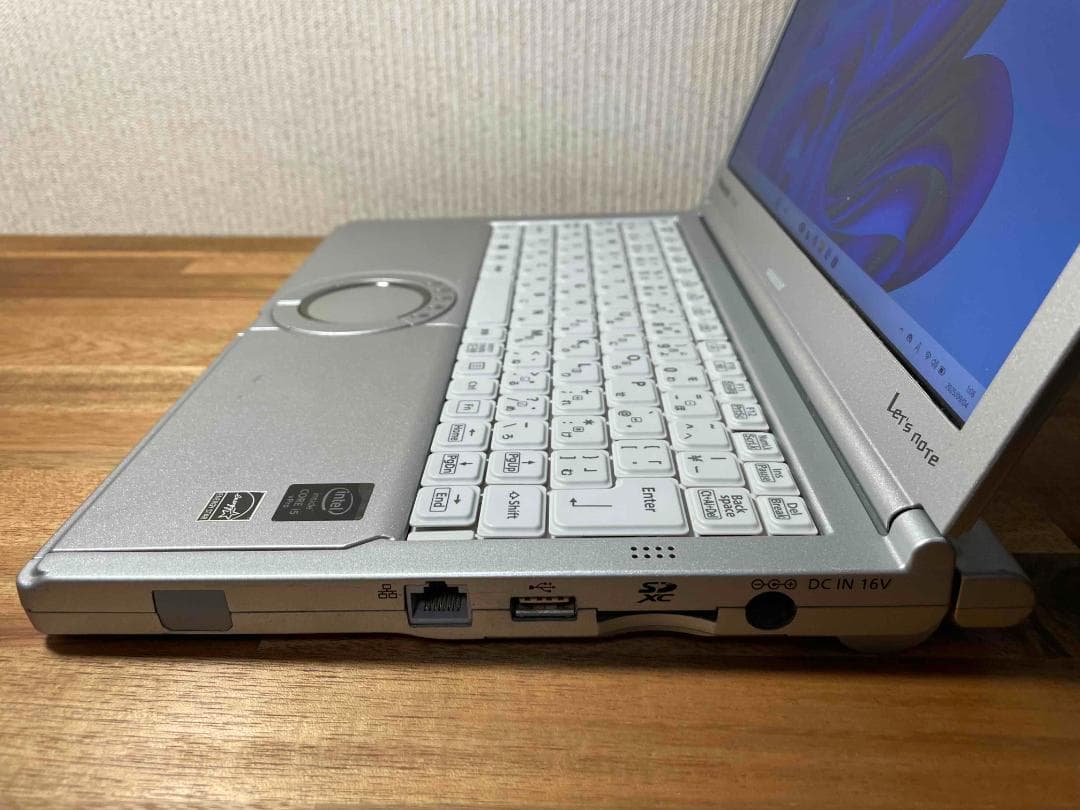 Win11 CF-SX4 メモリ8GB SSD256GB