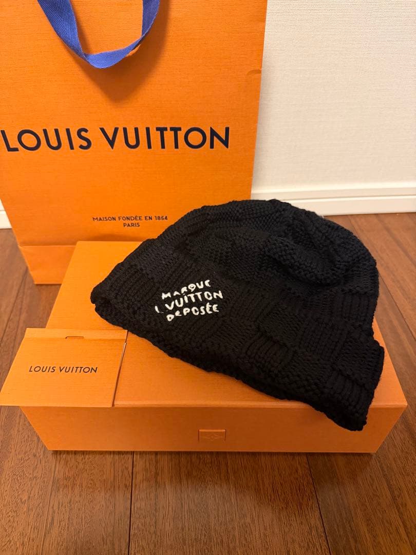 LOUIS VUITTON ブラックニット帽