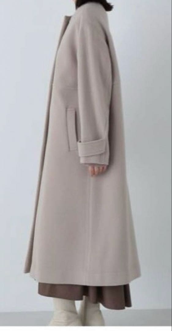 新品NATURAL BEAUTY BASICフォルムノーカラーロングコートPS