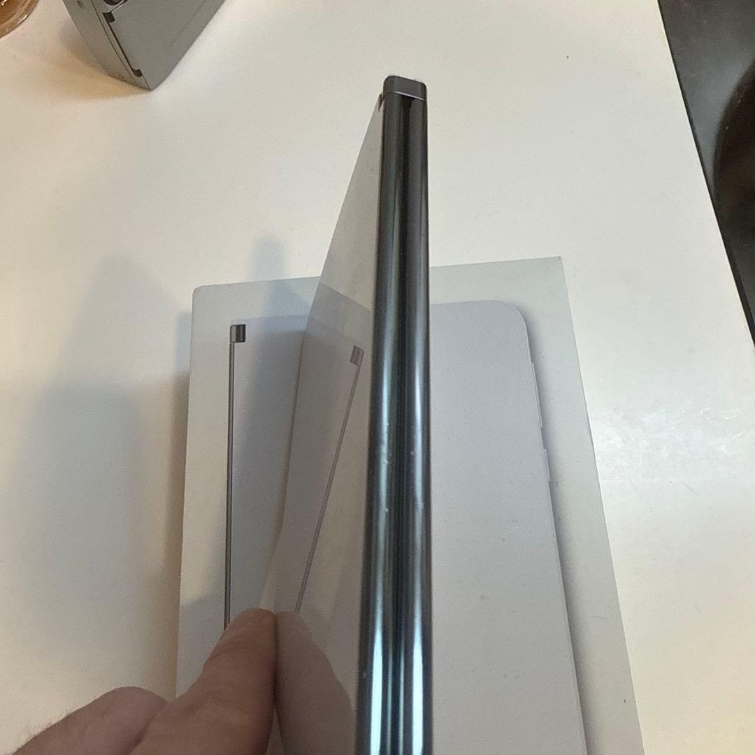 【動作品・美品】Microsoft Surface Duo 本体