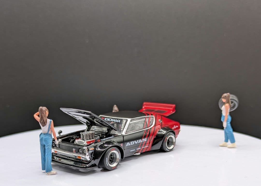 1/64 POPRACE ケンメリ (ADVAN) ＆女性整備士フィギュア