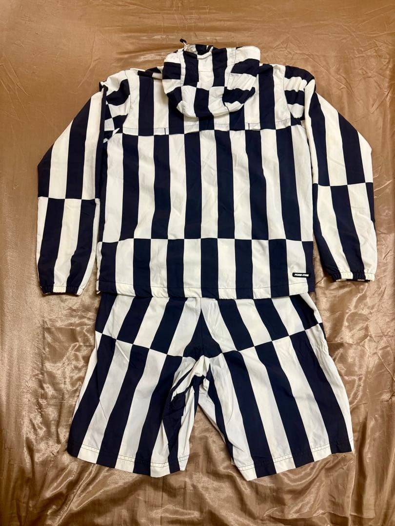 NIKE x FCRBナイロンセットアップF.C.Real Bristol