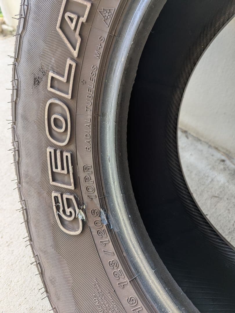 専用　難有り　ヨコハマ GEOLANDAR A/T 4 LT265/75R16