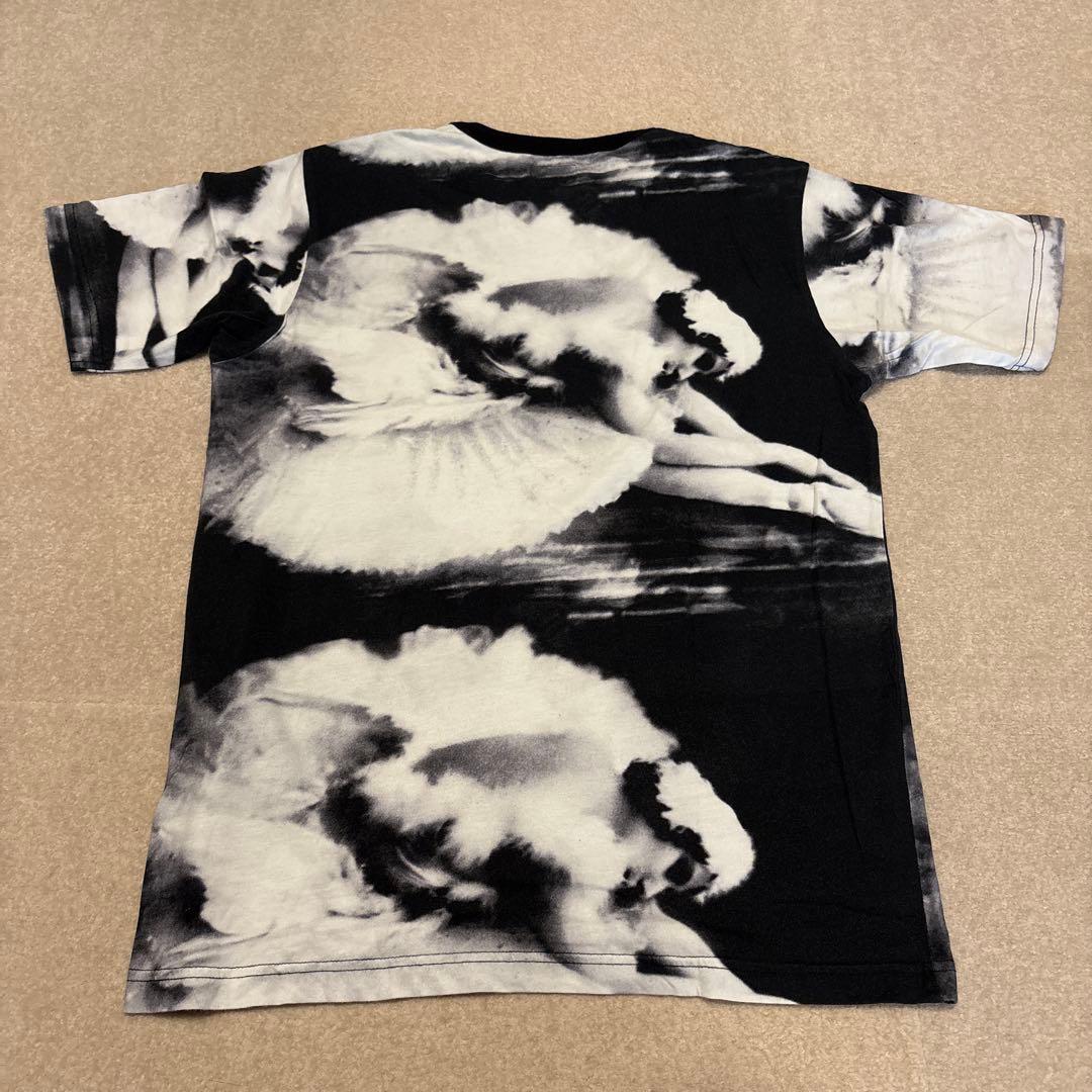 Supreme バレリーナ　Tシャツ シュプリーム　Sサイズ