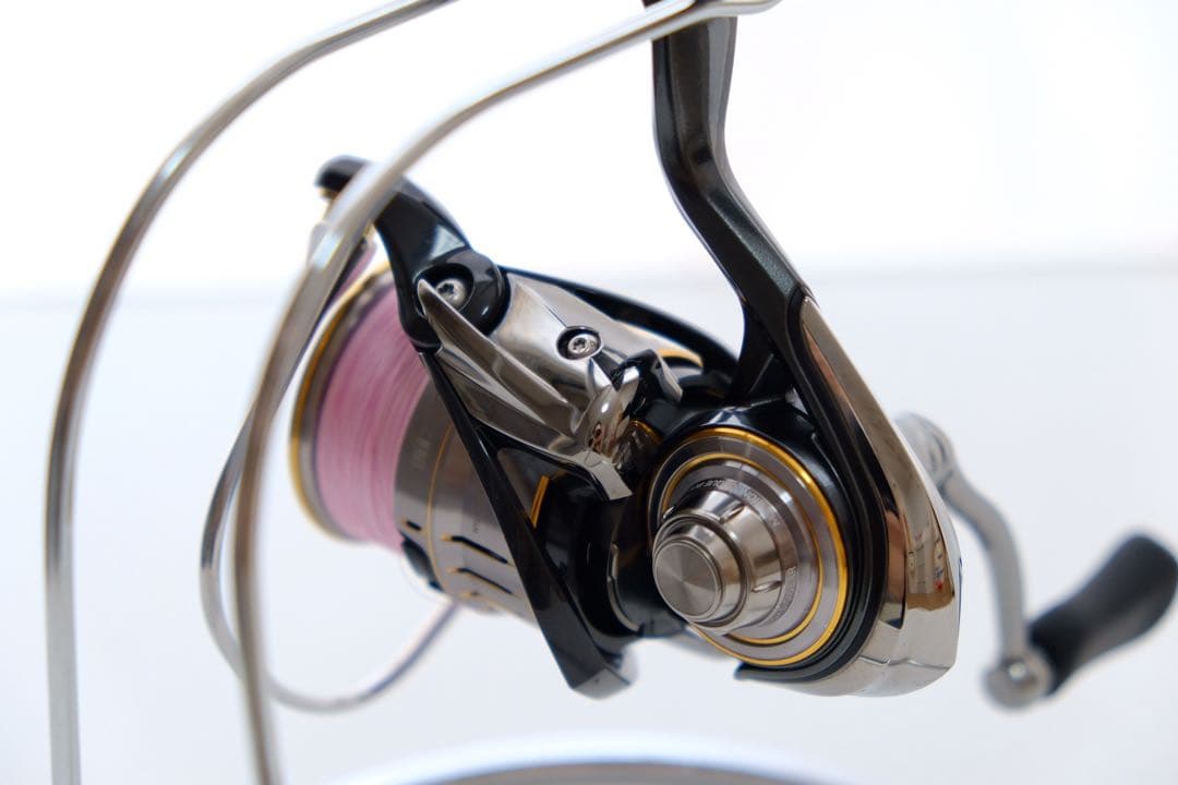 【美品】ルビアスエアリティ FC LT2500S-XH ダイワ LUVIAS