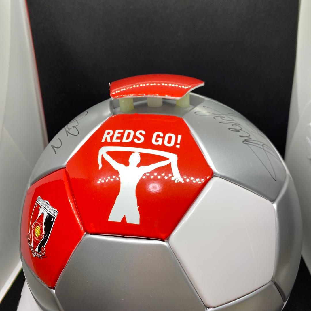 浦和レッズオリジナルサッカーボール型冷温庫RG-S04 サイン入り良品