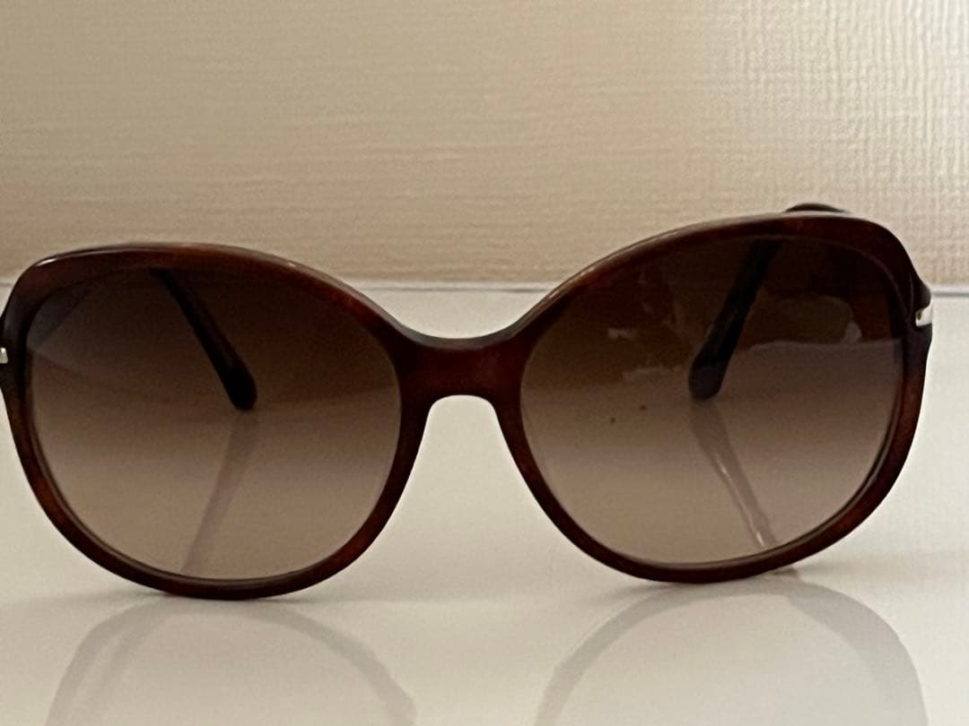 PRADA　プラダ　レディース　サングラス　ケース&外箱&クロス&取説 付き