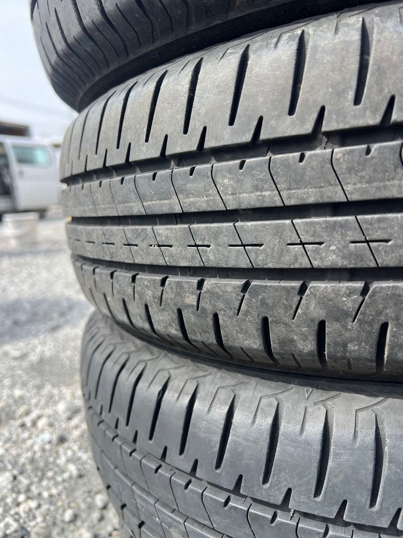 ブリヂストン　エコピア　nh200c 175/65r14 22年製