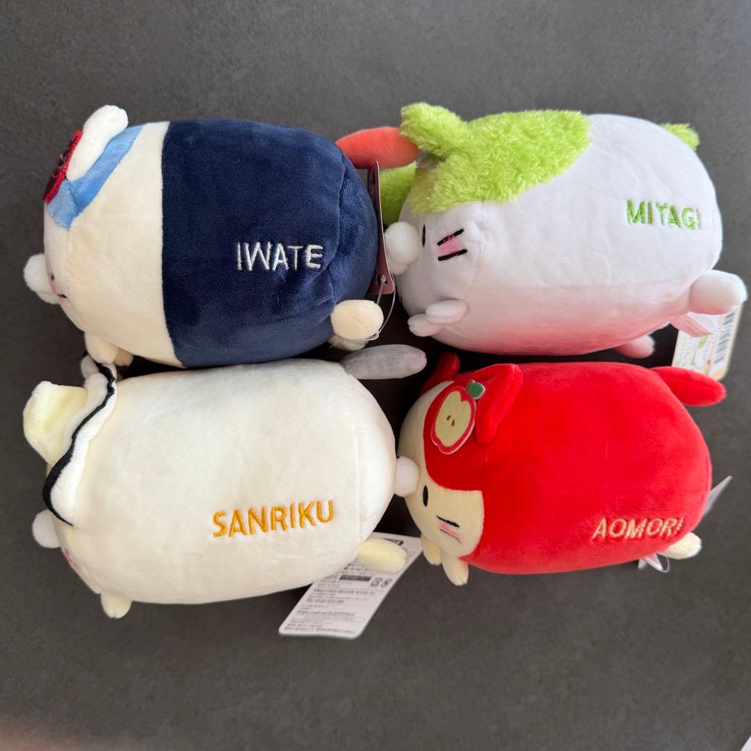 【新品】　ころころにゃんこ　ぬいぐるみ　4体セット
