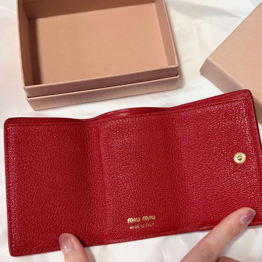 MIUMIU 財布　ミニ財布　ラブレター　三つ折り